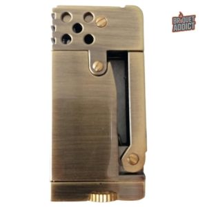 Briquet ancien, objet de collection au style rétro