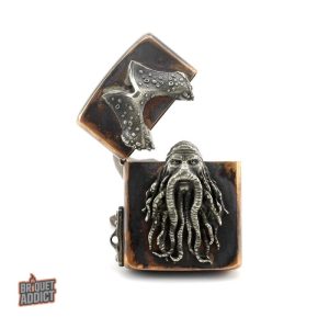 Briquet vintage en cuivre, accessoire unique pour collectionneurs