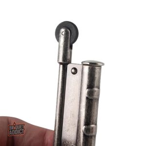 Briquet essence, design compact et fonctionnel