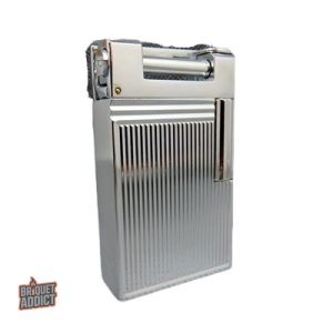 Briquet ancien au gaz