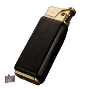 Briquet de poche avec un style unique et fonctionnel