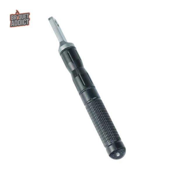 Briquet de survie, outil essentiel pour les aventuriers