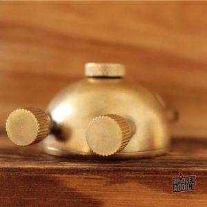 Briquet essence au style rétro pour décoration élégante