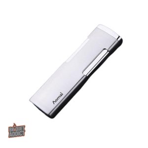 Briquet Tempête compact, idéal pour les conditions difficiles