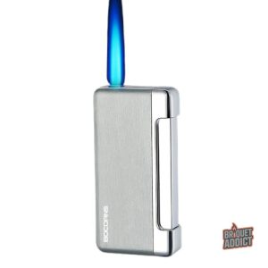 Briquet tempête, idéal pour les conditions venteuses