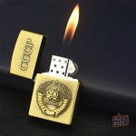 Accessoire de collection : briquet russe authentique
