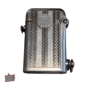 Briquet Thorens essence noir élégant et fonctionnel