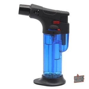 Briquet résistant au vent, finition transparente élégante