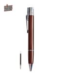 Briquet et stylo dans un coffret, parfait pour les déplacements